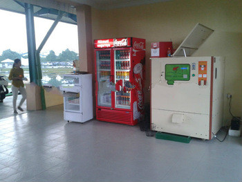 Vending Machine Supplier New G - đánh giá và giá Golf Equipment Vending Machine