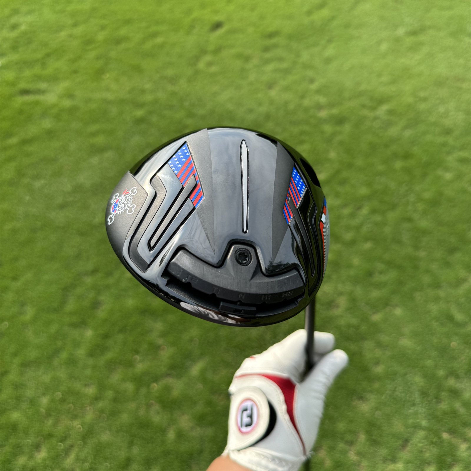 Customized  Right Handed Drive - đánh giá và giá Driver Golf Titanium